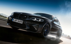 BMW M2クーペ Edition Black Shadow（エムツー・クーペ・エディション・ブラック・シャドウ）