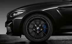 BMW M2クーペ Edition Black Shadow（エムツー・クーペ・エディション・ブラック・シャドウ）