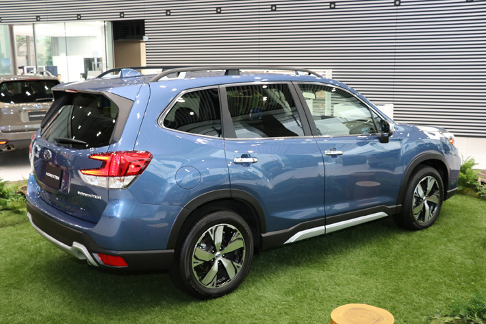スバル 5代目 新型フォレスター（SK系）