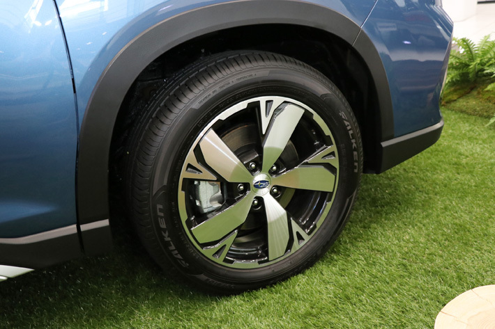 スバル 5代目 新型フォレスター（SK系）