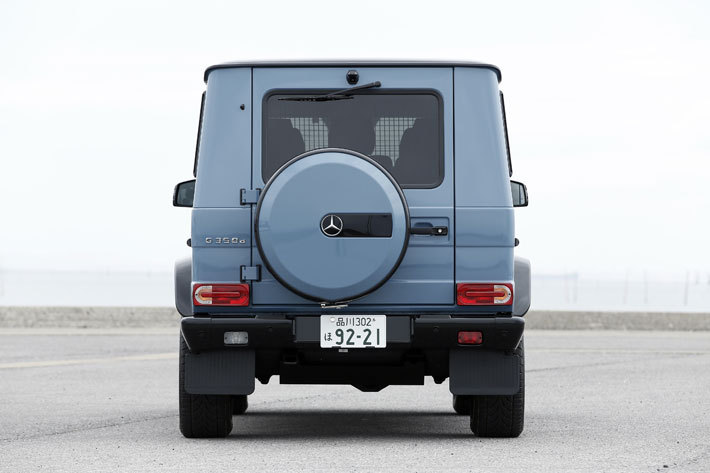 メルセデス・ベンツ Gクラス(ゲレンデヴァーゲン／W463型)「G350d ヘリテージエディション」[日本限定463台／写真のボディカラー「プロフェッショナルブルー」は限定160台]