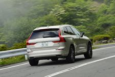 ボルボ XC60 D4 インスクリプション