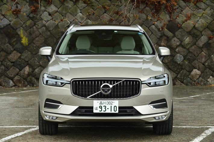 ボルボ XC60 D4 インスクリプション