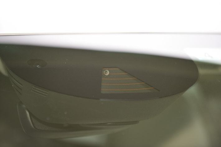 ボルボ XC60 D4 インスクリプション