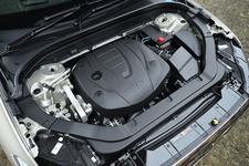 ボルボ XC60 D4 インスクリプションのエンジンルーム