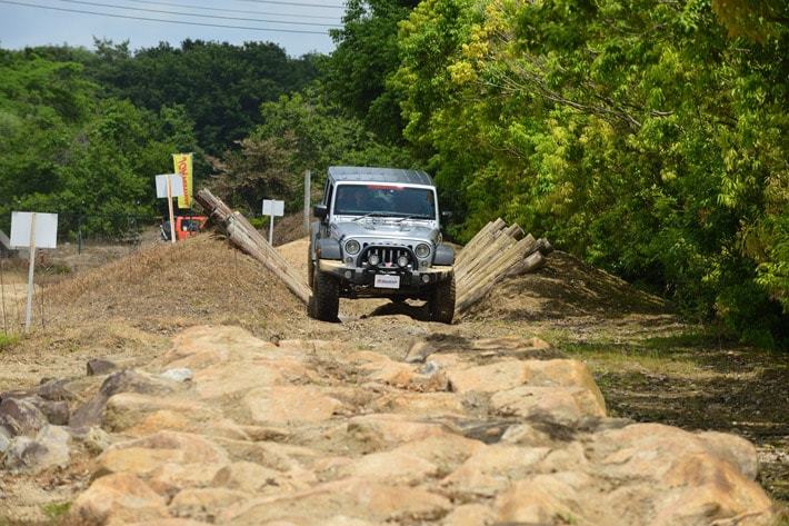 装着タイヤ：BFGoodrich マッドテレインT/A　KM3