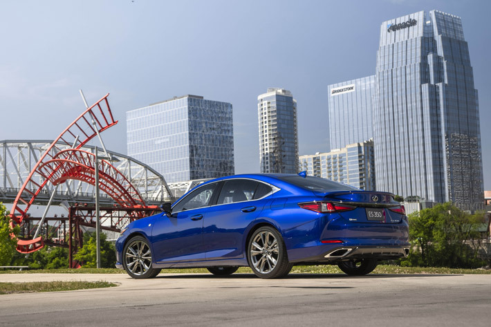 レクサス ES350 Fsport｜ボディカラー：Heat Blue CL