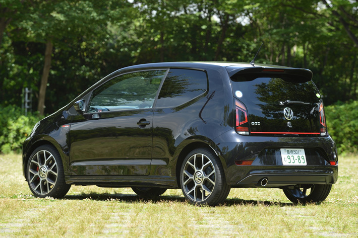 VW up! GTI試乗|ターボと6MTでup!史上最もパワフルなホット VW up! GTI試乗|ターボと6MTでup!史上最もパワフルなホット