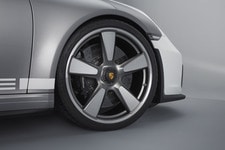 ポルシェ スポーツカーの誕生70周年を記念した911スピードスターコンセプト