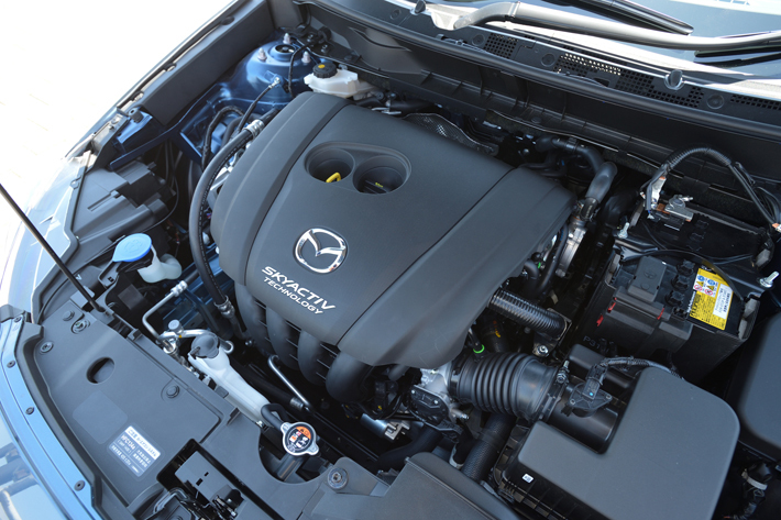 マツダ CX-3（2018年大幅改良モデル）　2.0リッターガソリンエンジンモデル