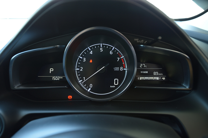 マツダ CX-3（2018年大幅改良モデル）　2.0リッターガソリンエンジンモデル