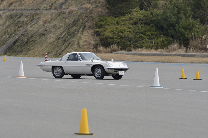 マツダ コスモスポーツ