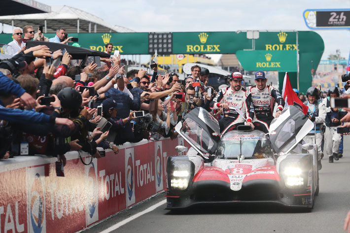 トヨタル・マン優勝　TS050 HYBRID 8号車