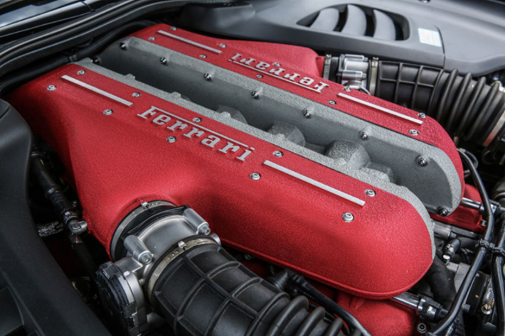 フェラーリ GTC4ルッソ