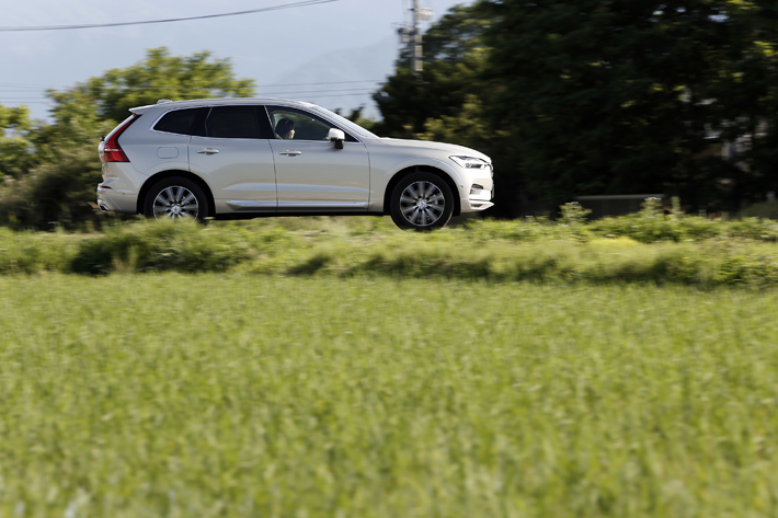 ボルボ XC60 D4 インスクリプション 長距離試乗レポート／飯田裕子