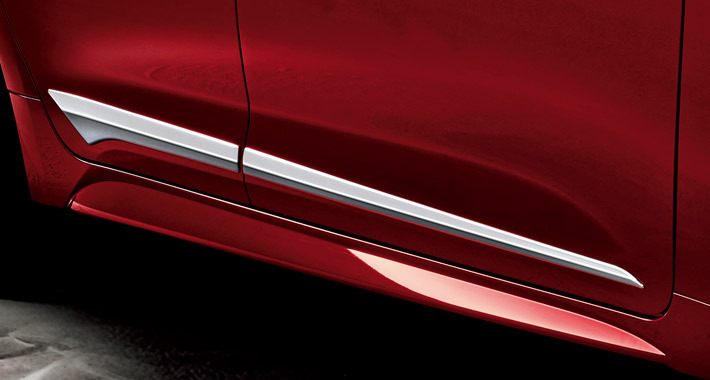 トヨタ 新型カローラスポーツ用 モデリスタカスタマイズアイテム