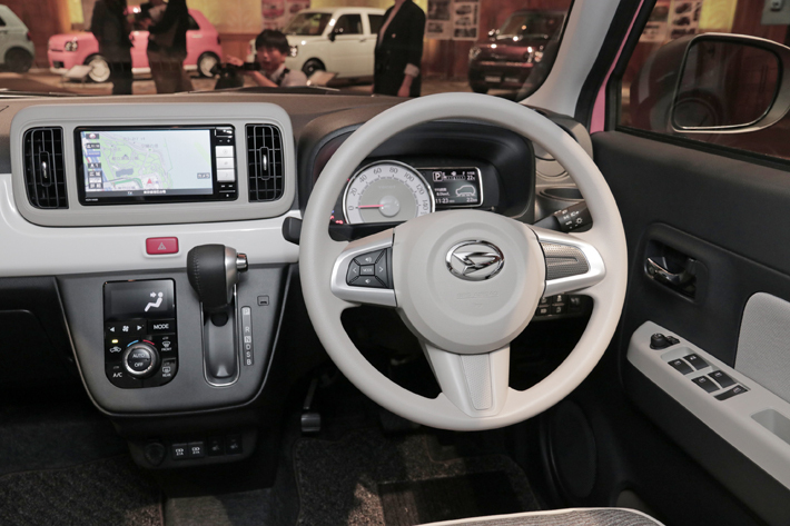 ダイハツ 新型TOCOT(トコット)