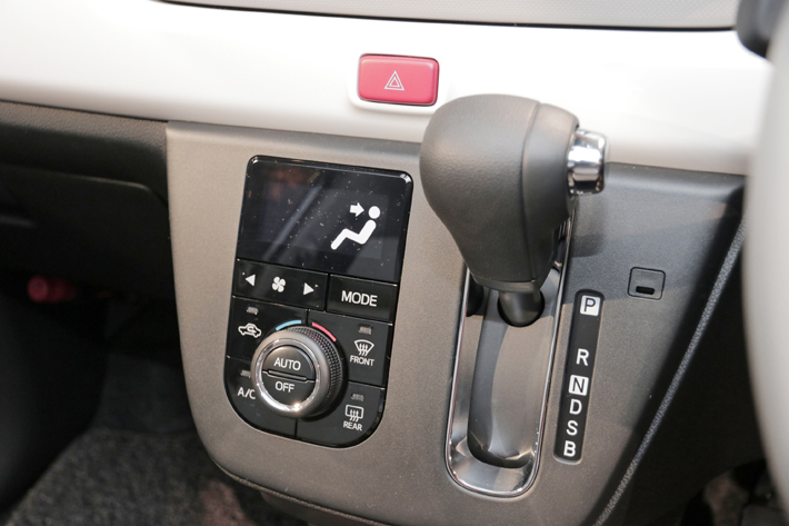 ダイハツ 新型TOCOT(トコット)