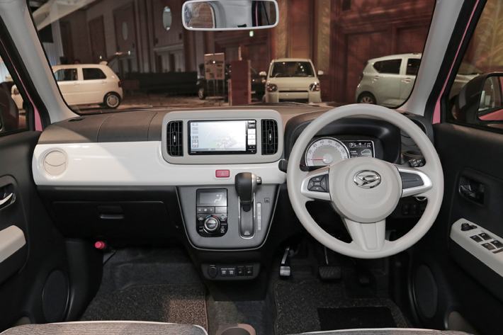 ダイハツ 新型TOCOT(トコット)　アナザースタイルパッケージ／スイートスタイル