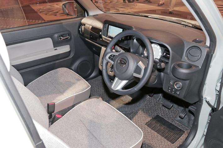 ダイハツ 新型TOCOT(トコット)　アナザースタイルパッケージ／クールスタイル