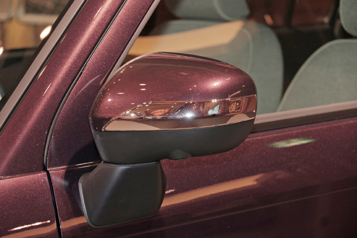 ダイハツ 新型TOCOT(トコット)　アナザースタイルパッケージ／エレガントスタイル