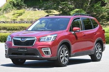 スバル 新型フォレスター Premium（プレミアム）