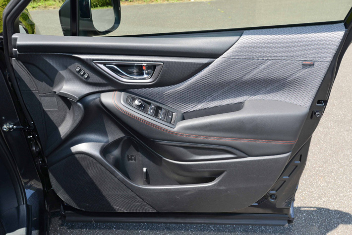 スバル 新型フォレスター X-BREAK（エックスブレイク）