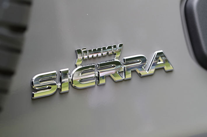 スズキ 新型ジムニーシエラ
