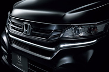 ホンダ N-WGN カスタム 特別仕様車 ターボ SS ブラックスタイルパッケージ（FF）