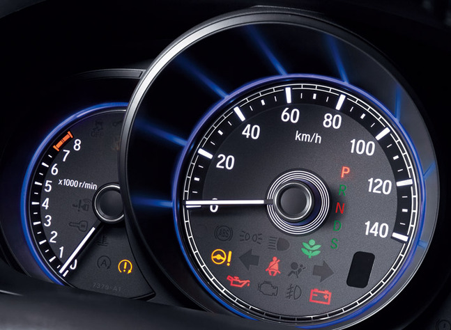 ホンダ N-WGN カスタム 特別仕様車 ターボ SS ブラックスタイルパッケージ（FF）