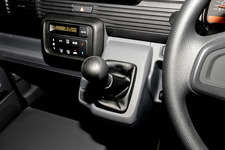 ホンダ 新型N-VAN／G Honda SENSING／タフタホワイトII（6MT）