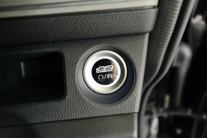 ホンダ 新型N-VAN／+STYLE COOL Honda SENSING【無限用品装着車】