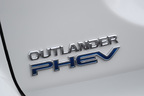 三菱 アウトランダーPHEV 2019年モデル Gプラスパッケージ