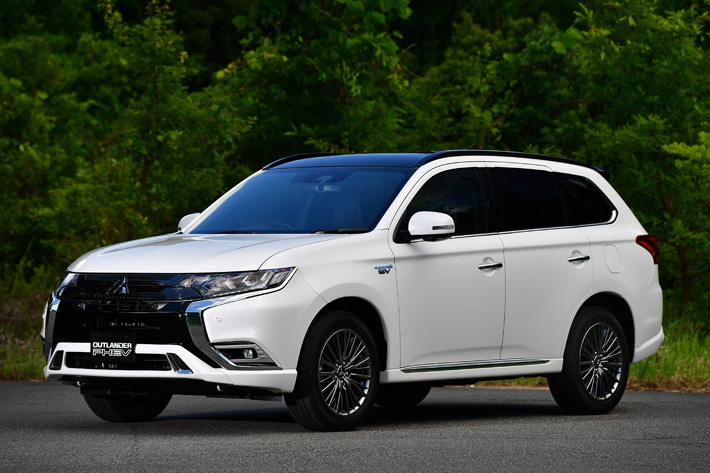 三菱 アウトランダーPHEV 2019年モデル Sエディション