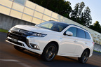三菱 アウトランダーPHEV 2019年モデル