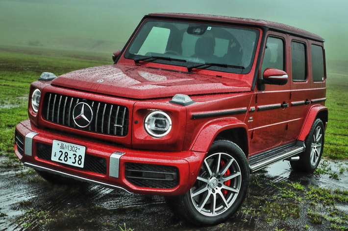 Mercedes-AMG G63（外装色：designoヒヤシンスレッド│内装色：ブラック）