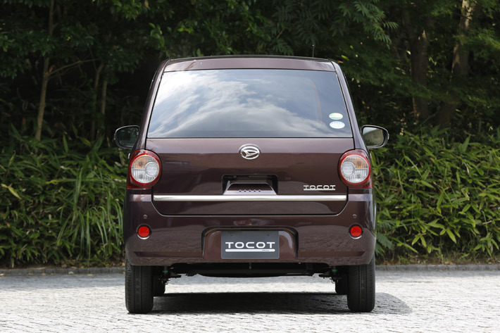 ダイハツ 新型ミラトコット／アナザースタイルパッケージ【エレガントスタイル】