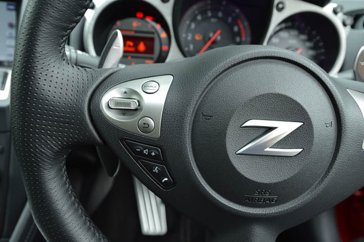 日産 フェアレディZ Version ST