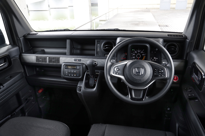 ホンダ N-VAN +STYLE FUN Honda SENSING