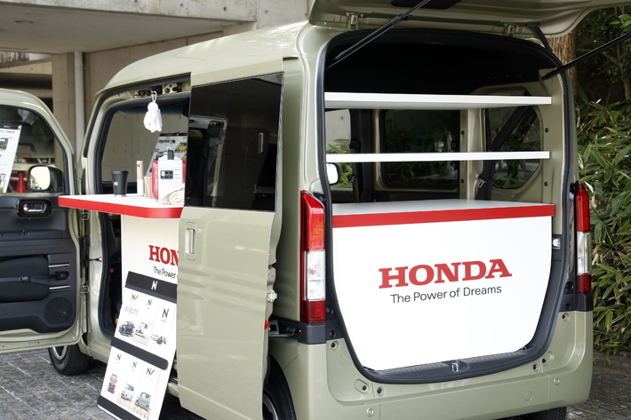 ホンダ N-VAN +STYLE FUN Honda SENSING【移動販売車仕様】