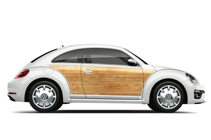 VW、ザ・ビートル向けアクセサリーにウッド調パネルなど5アイテムを
