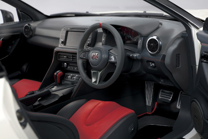デアゴスティーニ、「週刊 日産 GT-R NISMO」を発売!1/8 デアゴスティーニ、「週刊 日産 GT-R NISMO」を発売!1/8