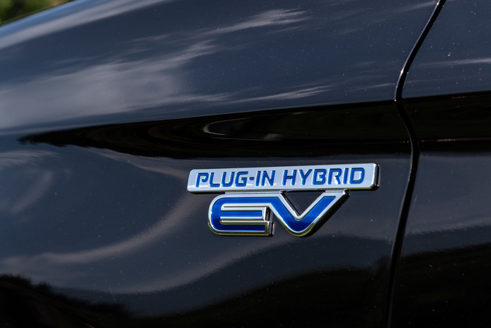 三菱 新型アウトランダーPHEV