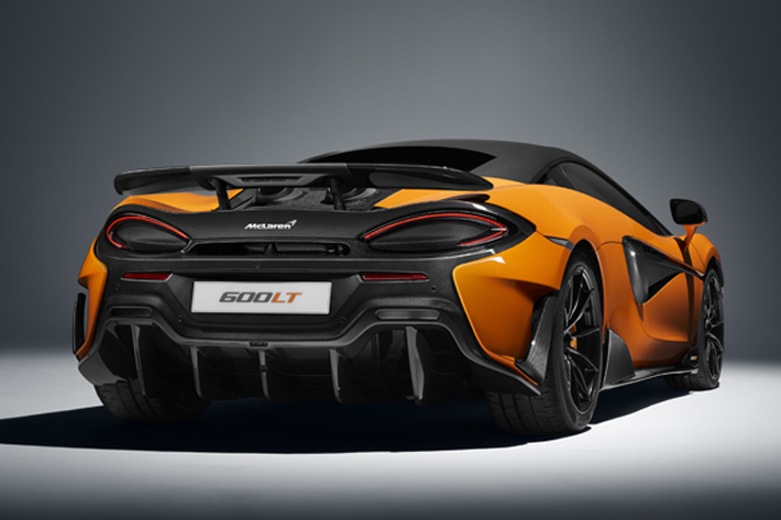 公道に放たれた レーシングアニマル マクラーレン600lt アジアプレミアを開催 業界先取り 業界ニュース 自動車ニュース21国産車から輸入車 まで Mota 公道に放たれた レーシングアニマル マクラーレン600lt アジアプレミアを開催 業界先取り 業界ニュース 自動車ニュース21国産車から輸入車 まで Mota