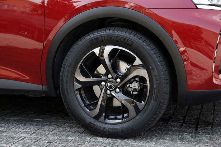 DS7 クロスバック So Chic（ソーシック）