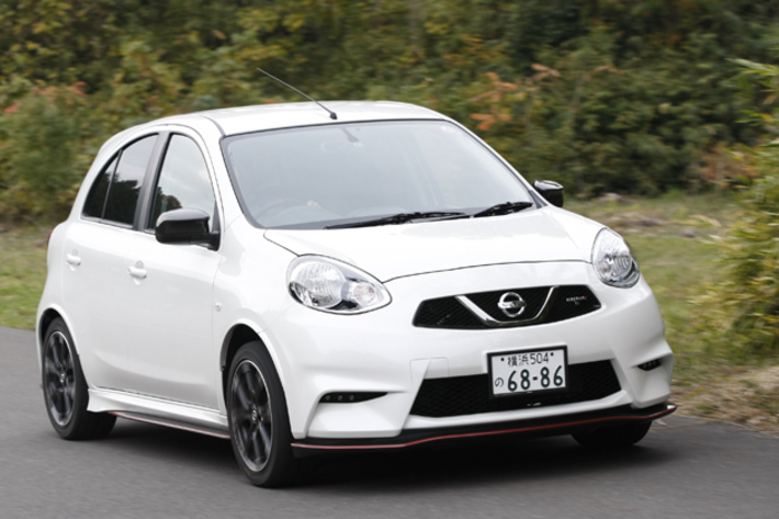 日産マーチnismo