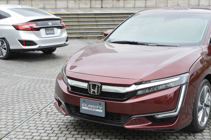 ホンダ 新型クラリティPHEV