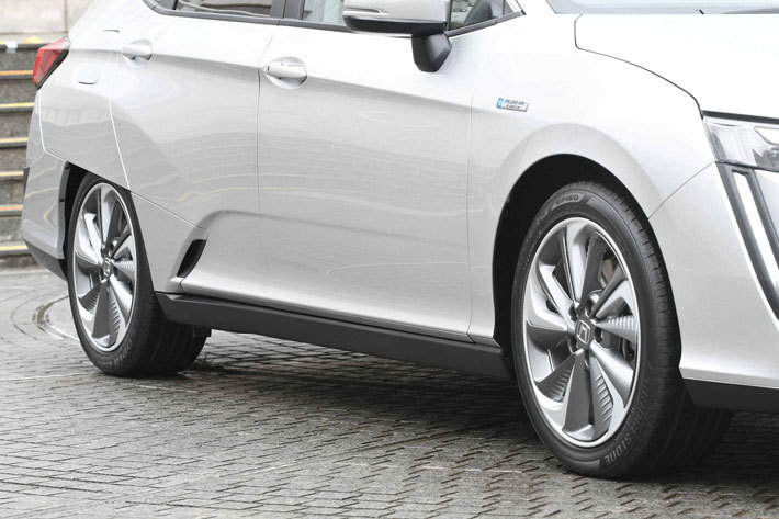 ホンダ 新型クラリティPHEV