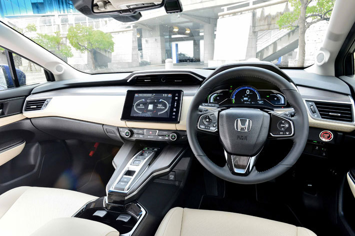 ホンダ 新型クラリティPHEV