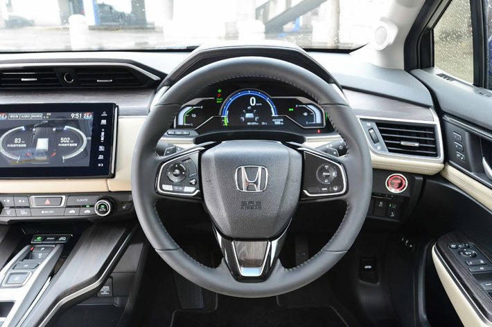 ホンダ 新型クラリティPHEV